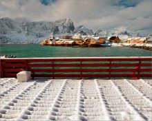 Last Snow / *****
