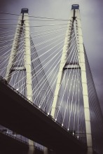 Large Obukhov Bridge / ***