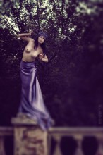 Violett / ...