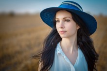 Anna / ***
