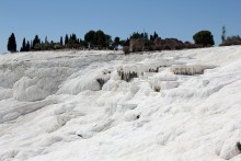 Pamukkale travertine. / ***