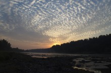 "Catch the tone of cirrus clouds ..." / ***