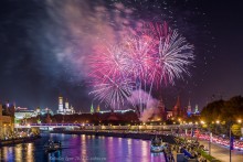 Moscow extravaganza / ***