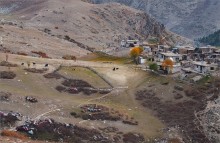 Life in the mountains / ***