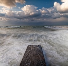 Cutting the waves / ***