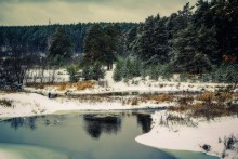In the Urals in October / ***
