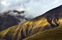 foggy mountain pass / ***