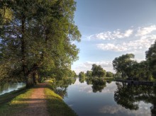 Quiet walk ... / ***