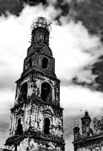 Himmelfahrt Kirche in Teryaeva / ***
