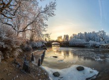 Slavyanka river. / ***