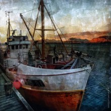 white night whaler. Norway. Harstad / music: Bastille-Oblivion
http://www.youtube.com/watch?v=PF-_H54mydE