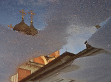Mirror World / ***