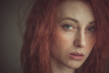 &nbsp; / ***