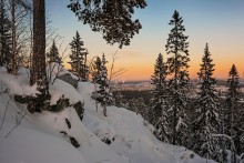 Evening in the Mountains / ***