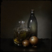 zwei Flaschen und Zwiebeln / ***