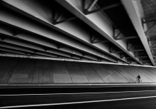 Diagonal / ***