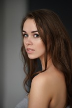 Anastasia / ***
