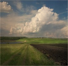 Cht feel clouds before the rain? .. / ***