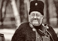 01 Reenactor / ***