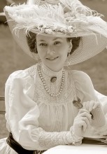 Mademoiselle / ***