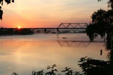 Sonnenaufgang über Pripjat / ***
