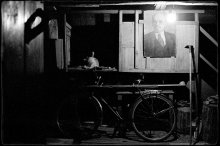 Vaska and world revolution / ***