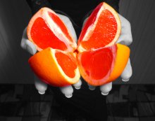 Grapefruit / ***