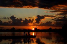 Fishing at sunset / ***