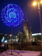 Ball of neon / ***