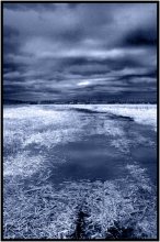 icy road in a warm house / ***