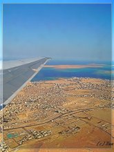 Under the wing of an airplane is singing ... / ***