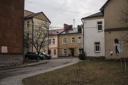 Yards yards / ***