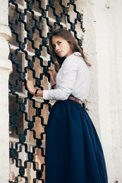Mary / ***