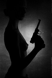 und P08 / ***