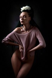 Nude with dreadlocks ... 3 / ***