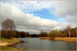 April day / ***
