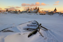 Solovetsky Kremlin. Winter card. / ***