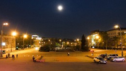 Suvorov Square / ***