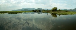 Lake Skadar / ***