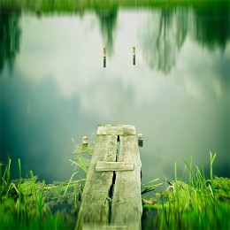 [Quiet Water] / Nikon D90, Nikkor 18-105mm, 18mm, f4.5, 30sec, iso200, welding glass filter, CS5