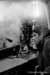 Coffee maker / ***