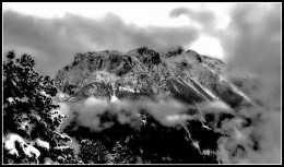 Cloud World / ***