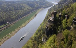 Elbe in Sachsen. / [img]http://rasfokus.ru/upload/comments/138606f28813239d0dbf7ffb7c4750bf.jpg[/img]
[img]http://rasfokus.ru/upload/comments/f2199344ecc63ae0cfa503c8316d6ce0.jpg[/img]
[img]http://rasfokus.ru/upload/comments/868ac3f8152628c13b2a78246a3546f9.jpg[/img]
