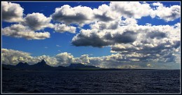 Wolken und Inseln / ***