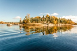 A quiet day at the Ladoga Skerries / ***