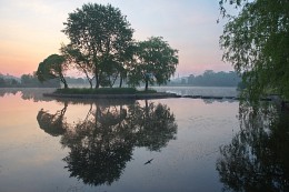 &quot;07:27&quot; *(Nikkon D90) / ... Pentax K20 vs Nikkon D90?