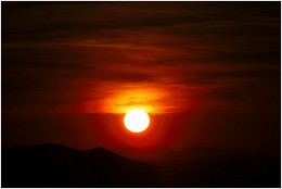 Bloody Sunset / ***
