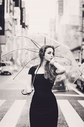 Under the rain / ***