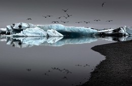 Blue ice Iceland / ***