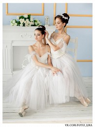 Ballerinas / ***